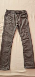 Grijze C&A Broek Maat 134, Kinderen en Baby's, Kinderkleding | Maat 134, C&A, Zo goed als nieuw, Jongen, Ophalen