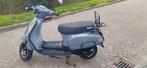 BERINI BROM SCOOTER 2022 I.Z.G.ST, Fietsen en Brommers, Berini, Ophalen of Verzenden, Zo goed als nieuw, Benzine