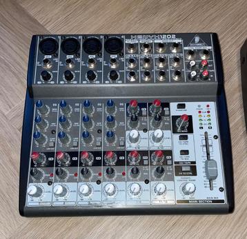 Behringer XENYX 1202