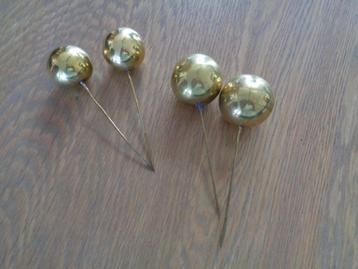 Zeeuwse mutsenspelden/ bolspelden Zuid Beveland beschikbaar voor biedingen