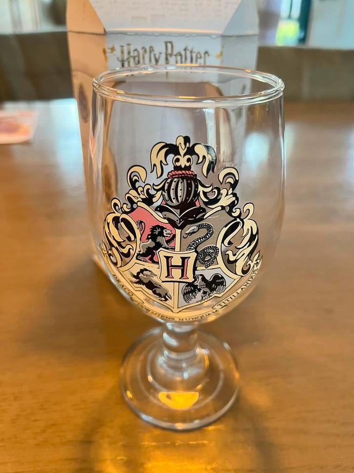 Harry Potter waterglas / bierglas, Verzamelen, Harry Potter, Zo goed als nieuw, Gebruiksvoorwerp, Ophalen of Verzenden