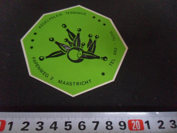 sticker maastricht kegelpaleis terminus, Verzamelen, Stickers, Zo goed als nieuw, Ophalen