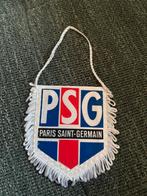 Paris Saint Germain vaantje, Ophalen of Verzenden, Zo goed als nieuw, Buitenlandse clubs, Vaantje of Sjaal