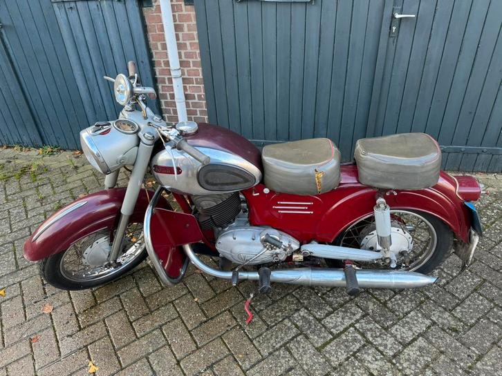 Sparta SL 250 Victoria, Motoren, Motoren | Oldtimers, Overig, 11 kW of minder, 1 cilinder, Minimaal motorrijbewijs A2, Ophalen