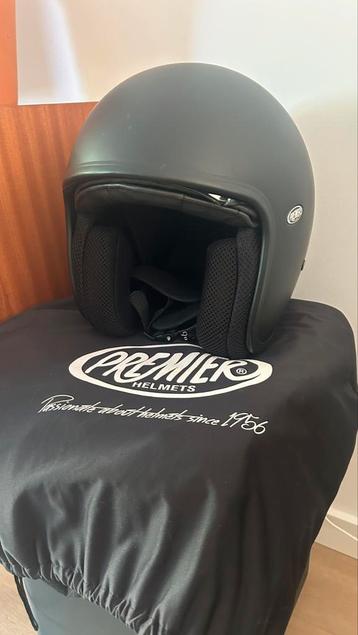 Helm Premier Vintage U9BM-S beschikbaar voor biedingen