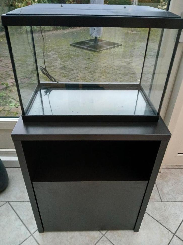 SuperFish Aqua Expert 70 met Ikea meubel, Dieren en Toebehoren, Vissen | Aquaria en Toebehoren, Gebruikt, Leeg aquarium, Ophalen