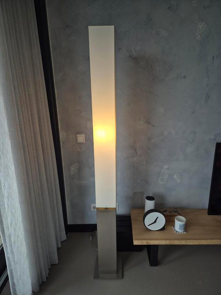 Designers vloerlamp, Huis en Inrichting, Lampen | Vloerlampen, 150 tot 200 cm, Ophalen
