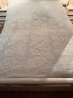 bedsprei, Huis en Inrichting, Slaapkamer | Beddengoed, Beige, Tweepersoons, Ophalen of Verzenden, Deken of Dekbed