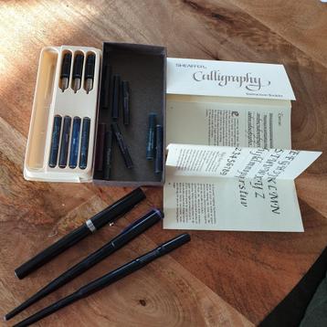 Sheaffer calligraphy set extra vullingen en 2 pennen beschikbaar voor biedingen