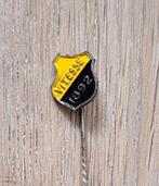 pin Vitesse 1892, Verzamelen, Speldjes, Pins en Buttons, Ophalen of Verzenden, Gebruikt, Sport, Speldje of Pin