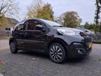 Peugeot 107 1.0 Handgeschakeld/Airco/Radio/CD/AUX, Auto's, Voorwielaandrijving, Stof, Zwart, Zwart