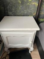 2  nachtkastjes licht grijs, Ophalen, Gebruikt, 45 tot 65 cm