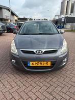 Hyundai i20 1.2 5-DRS 2011 Grijs, Auto's, Hyundai, 450 kg, 4 cilinders, Origineel Nederlands, Bedrijf