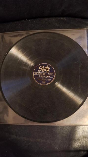 Vintage Vinyl Plaat - Pathé beschikbaar voor biedingen