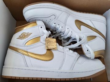 Nike air jordan 42 gold metallic nieuw patta dunk max 1 one  beschikbaar voor biedingen