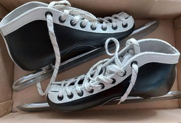 Lage noren, Nijdam, maat 41 (Nieuw) beschikbaar voor biedingen