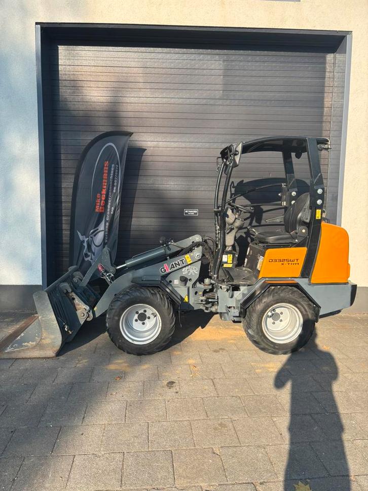 Giant 332xtra, Zakelijke goederen, Machines en Bouw | Kranen en Graafmachines, Wiellader of Shovel, Ophalen of Verzenden