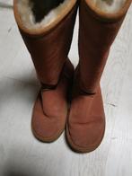 Uggs classic - cognac - maat 36, Kleding | Dames, Hoge laarzen, Bruin, Ophalen of Verzenden, Zo goed als nieuw