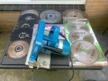 Ryobi cirkelzaag type W-6502 met diverse zaagbladen - 182 mm beschikbaar voor biedingen