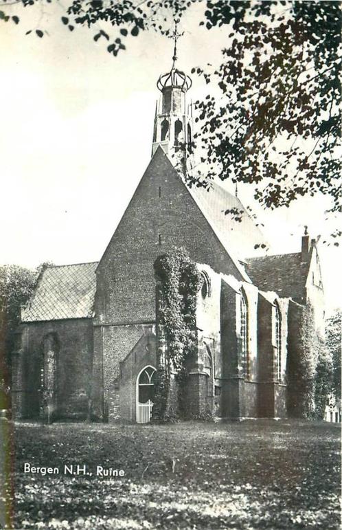 (388-399-015) Bergen (NH) Ruine, Verzamelen, Ansichtkaarten | Nederland, Noord-Holland, Verzenden