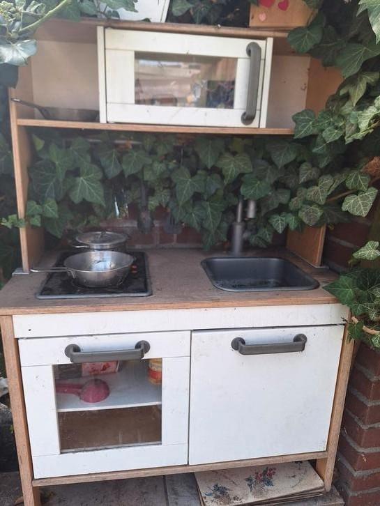 Modderkeuken speelkeuken Ikea, Kinderen en Baby's, Speelgoed | Speelkeukens, Gebruikt, Hout, Ophalen