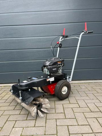 Limpar veegmachine te koop aangeboden. beschikbaar voor biedingen