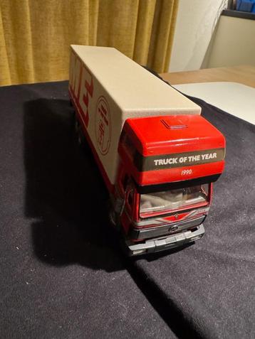 Mercedes 2433 Truck of the Year 1996 NZG 336 beschikbaar voor biedingen