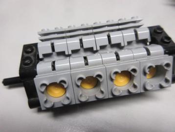 nr. 4276, Technic motorblok, 8 cylinders. Verzenden mogelijk beschikbaar voor biedingen