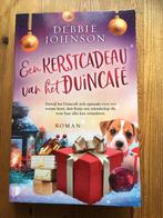 Debbie Johnson met Een kerstcadeau van het Duincafé, Gelezen, Ophalen of Verzenden, Nederland, Debbie Johnson