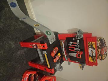 Smoby werkbankje en trolley Cars  beschikbaar voor biedingen
