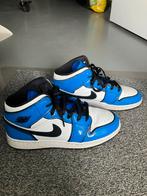 Unieke air Jordans blauw, Kleding | Heren, Schoenen, Blauw, Ophalen