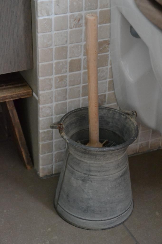 WC-Borstelhouder -Ouderwets kan zinc - Landelijk stoer, Ophalen of Verzenden, Nieuw, Overige kleuren, Overige typen