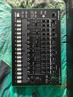 Roland tr-8 met expansion packs en decksaver, Muziek en Instrumenten, Drumcomputers, Ophalen, Zo goed als nieuw, Roland