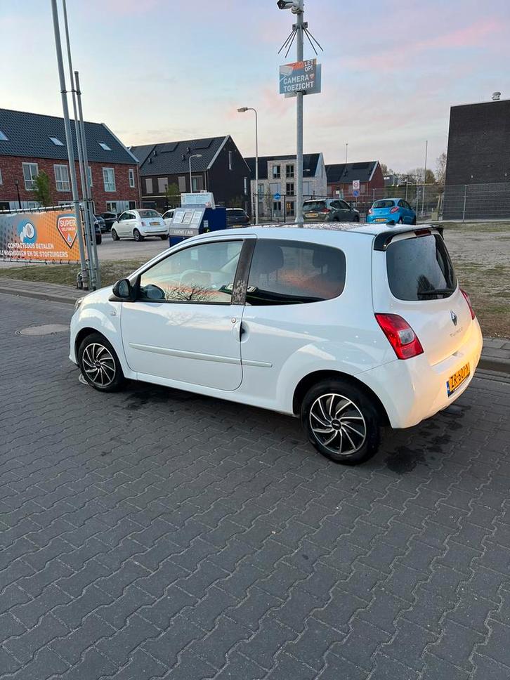 Renault Twingo 1.2 16V 2009 Wit Night & Day, Auto's, Renault, Particulier, Twingo, Airbags, Airconditioning, Centrale vergrendeling