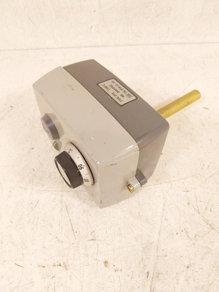 Danfoss DTS T100C instelbare thermostaat met voeler., Hobby en Vrije tijd, Elektronica-componenten, Gebruikt, Ophalen of Verzenden