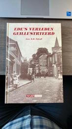 Ede’s verleden geïllustreerd- door R.H. Nijhoff, Ophalen of Verzenden, 20e eeuw of later, Zo goed als nieuw