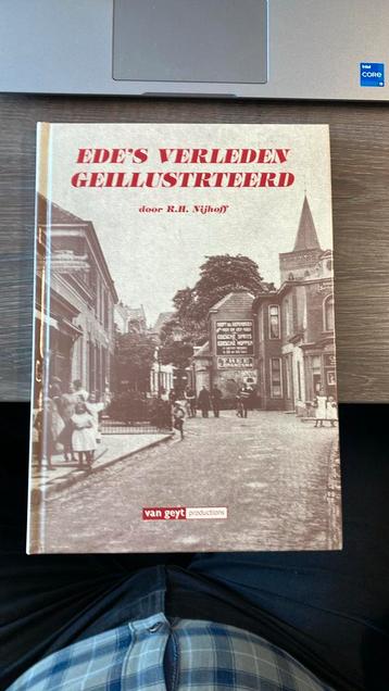 Ede’s verleden geïllustreerd- door R.H. Nijhoff beschikbaar voor biedingen