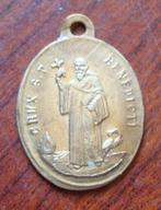 Oud koperen medailletje met Sint Benedictus., Postzegels en Munten, Overige materialen, Buitenland, Verzenden