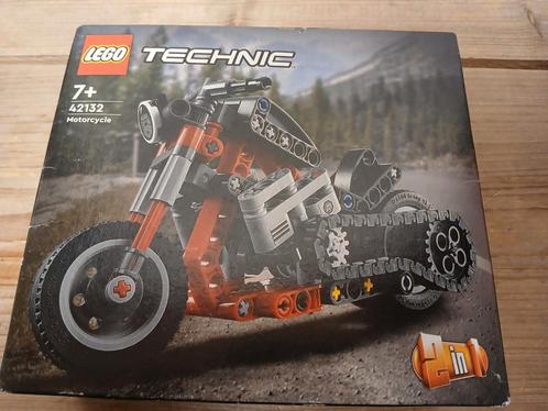 Lego 42132 motor lego technic nieuw ongeopende doos, Kinderen en Baby's, Speelgoed | Duplo en Lego, Zo goed als nieuw, Ophalen of Verzenden