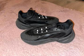 Adidas ozelia maat 38 beschikbaar voor biedingen