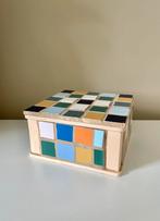 Vintage handmade mozaïek box, Unknown, Ophalen of Verzenden, Zo goed als nieuw, Riet