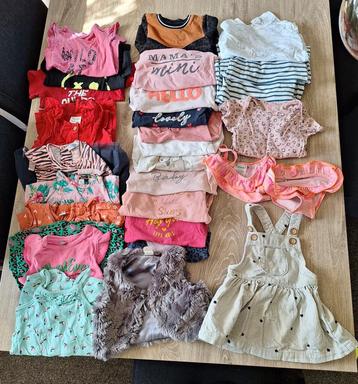 Groot pakket meisjes kleren Maat 74 beschikbaar voor biedingen