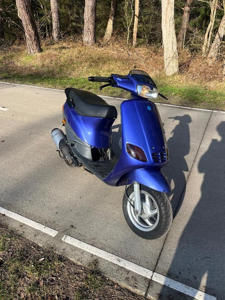 Piaggio zip type 2 70cc, Fietsen en Brommers, Scooters | Piaggio, Zo goed als nieuw, Zip, Maximaal 45 km/u, Tweetakt, Ophalen