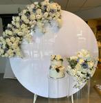 Witte ronde backdrop, Hobby en Vrije tijd, Feestartikelen | Verhuur, Ophalen, Zo goed als nieuw, Geboorte of Huwelijk
