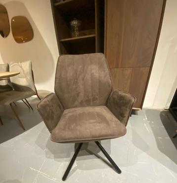 Shine set van 2 stoelem in taupe nu samen voor €165,- beschikbaar voor biedingen