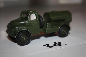 38. Dinky Toys Army water tanker, nr. 643 beschikbaar voor biedingen