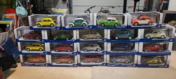 Verzameling van 19 stuks Solido VW Kever,s beschikbaar voor biedingen