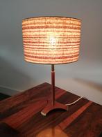 Prachtige tripod tafellamp, teak retro jaren 60 lamp, Ophalen of Verzenden, Gebruikt, Metaal, Minder dan 50 cm