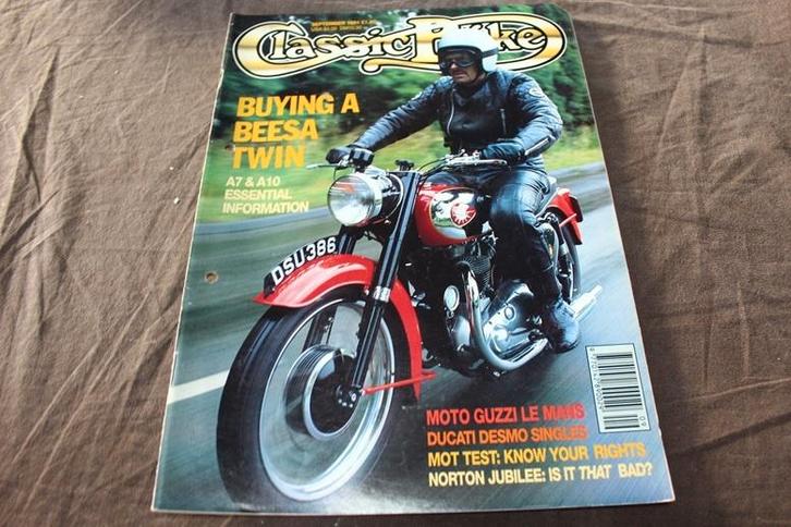 Classic Bike september 1991 BSA A7 A10 Moto Guzzi Ducati, Boeken, Motoren, Gelezen, Ophalen of Verzenden