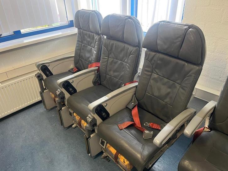 Leren Vliegtuigstoelen - Set van 3, Huis en Inrichting, Stoelen, Gebruikt, Leer, Grijs, Ophalen